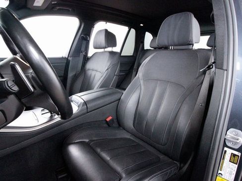 Used 2022 BMW X5 xDrive45e image 23