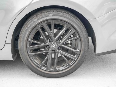 Used 2025 Toyota Camry SE w/ Multimedia Upgrade Package FWD image 10