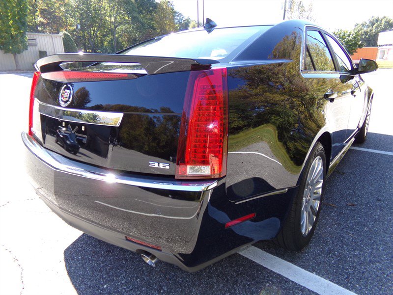 Used 2011 Cadillac CTS Performance w/ Performance Luxury Package RWD image 7