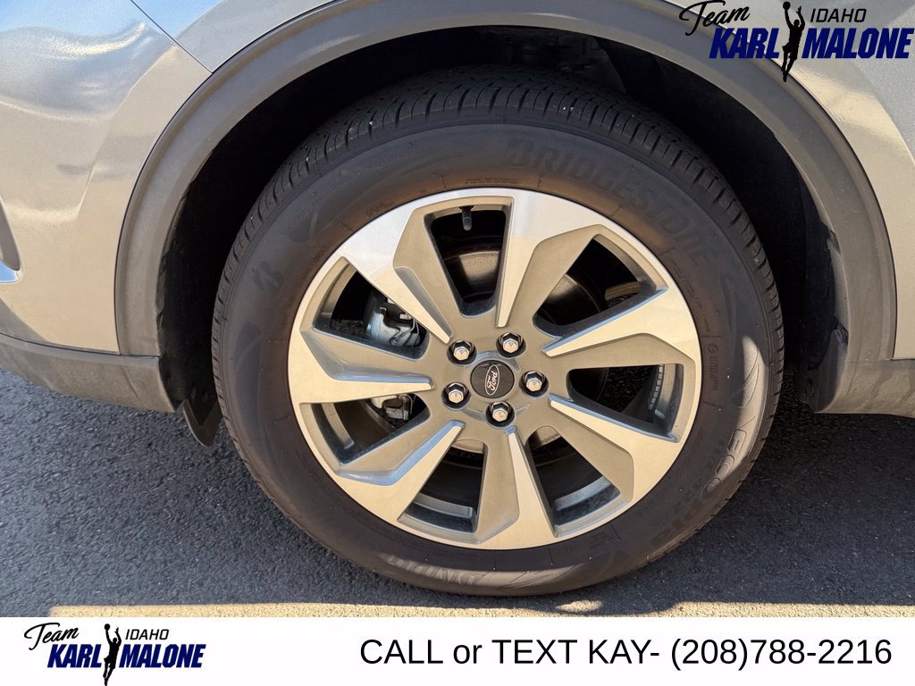 Used 2025 Ford Escape Platinum AWD/4WD image 20