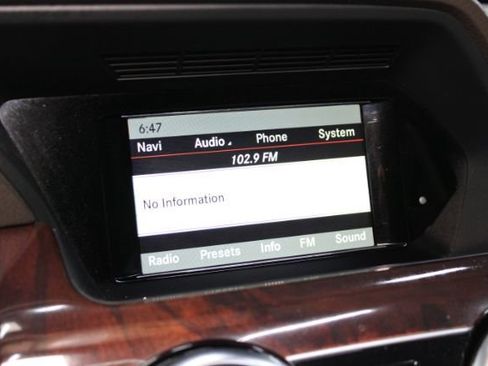 Used 2014 Mercedes-Benz GLK 350 4MATIC image 16