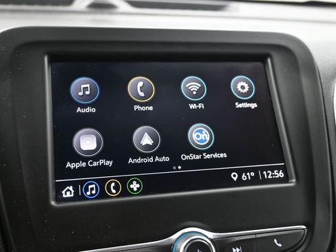 Used 2022 Chevrolet Equinox LT w/ LPO, Blackout Package FWD image 19