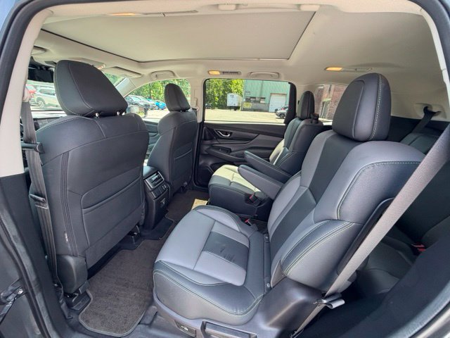 Used 2023 Subaru Ascent Onyx Edition AWD/4WD image 17