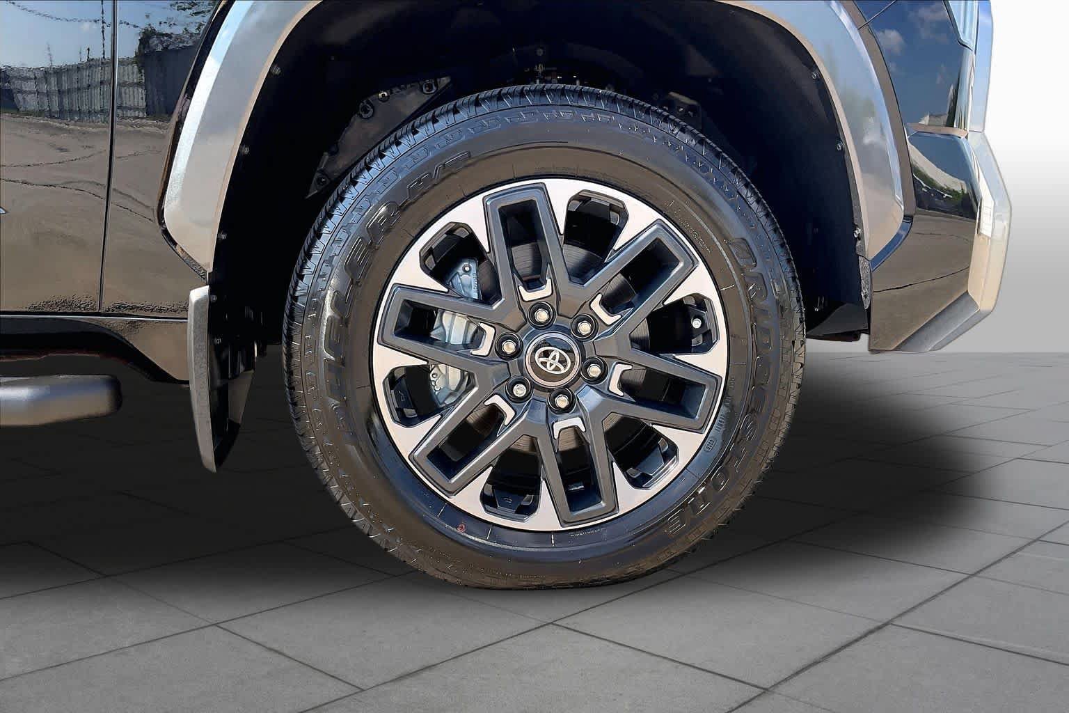 Certified 2026 Toyota Tundra Limited AWD/4WD image 11