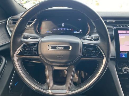 Certified 2022 Jeep Grand Cherokee L Overland w/ Luxury Tech Group IV image 31