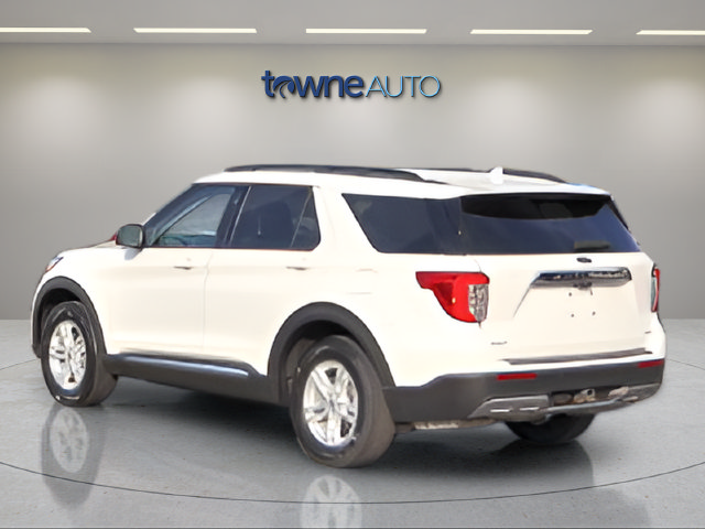 Used 2020 Ford Explorer XLT w/ Equipment Group 202A AWD/4WD image 5