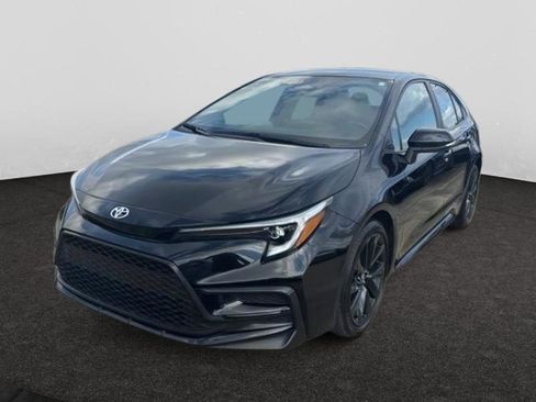 Used 2024 Toyota Corolla SE image 7