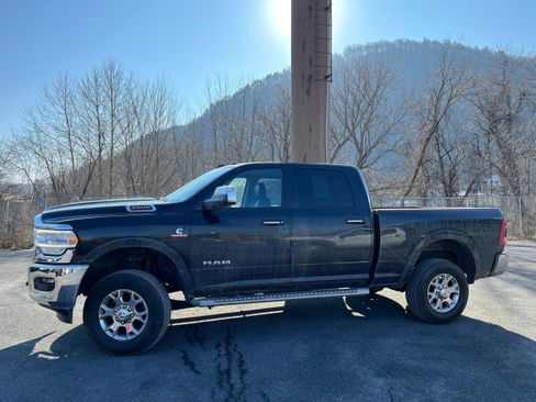 Used 2022 RAM 2500 Laramie image 7