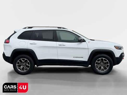 Used 2020 Jeep Cherokee Trailhawk w/ Cold Weather Group AWD/4WD image 8