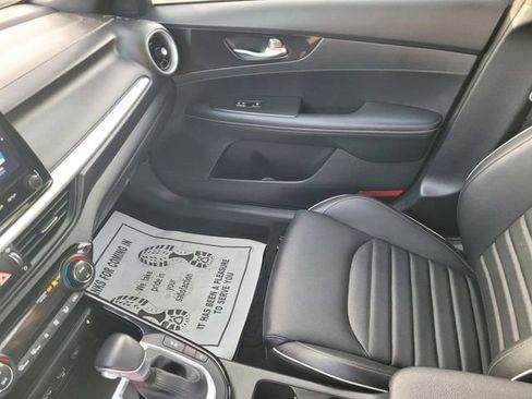 Used 2024 Kia Forte GT-Line w/ GT-Line Premium Package image 13