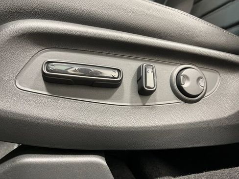 New 2026 Honda CR-V EX-L image 13