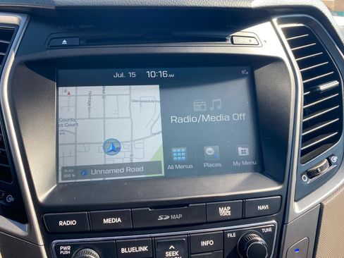 Used 2018 Hyundai Santa Fe Sport w/ 2.0T Ultimate Tech Package 05 AWD/4WD image 21