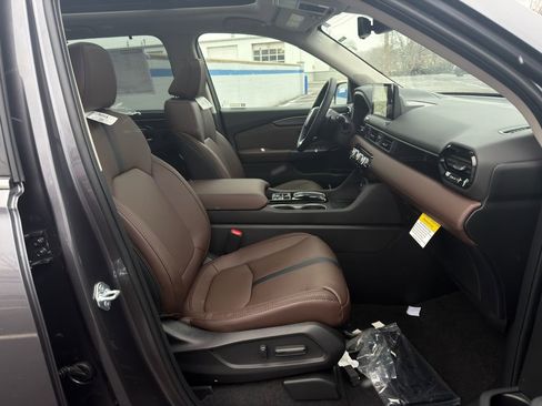 Used 2026 Honda Pilot Touring image 27