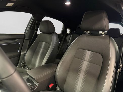 Used 2024 Honda Civic Sport image 39