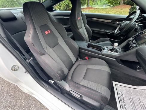 Used 2018 Honda Civic Si image 12