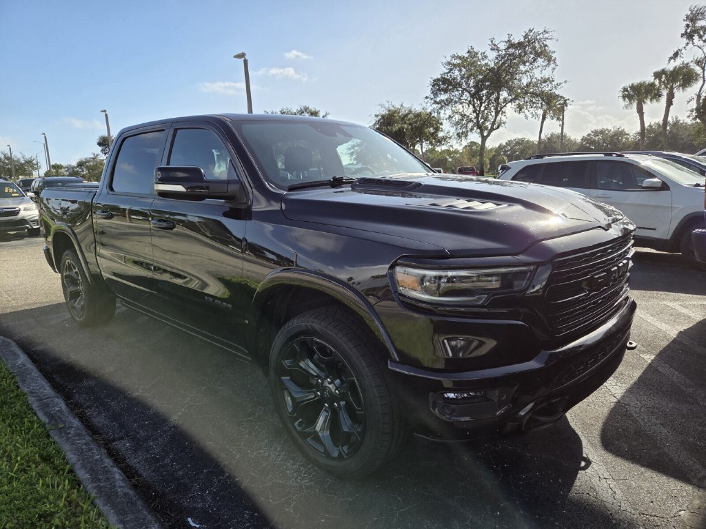 Used 2022 RAM 1500 Limited AWD/4WD image 2