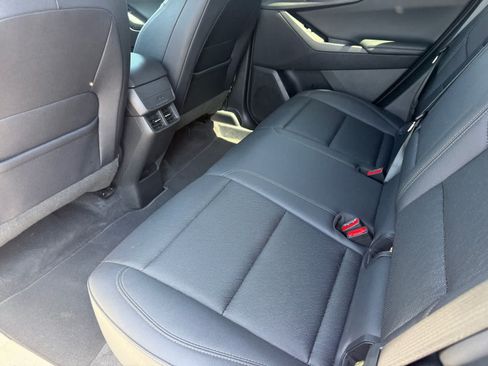 Used 2025 Chevrolet Equinox LT w/ Convenience Package II FWD image 12