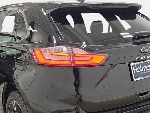Used 2021 Ford Edge ST w/ Equipment Group 401A AWD/4WD image 34