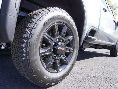 New 2026 GMC Sierra 2500 AT4 w/ Max Trailering Package image 6