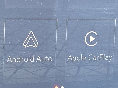 Used 2025 GMC Sierra 1500 SLT w/ SLT Convenience Package image 5