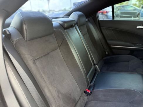 Used 2019 Dodge Charger Scat Pack w/ Plus Group image 30