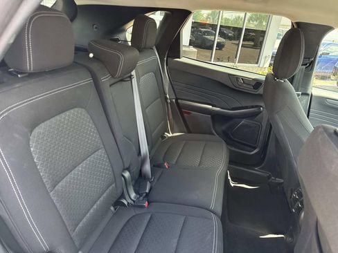 Used 2025 Ford Escape Active AWD/4WD image 10