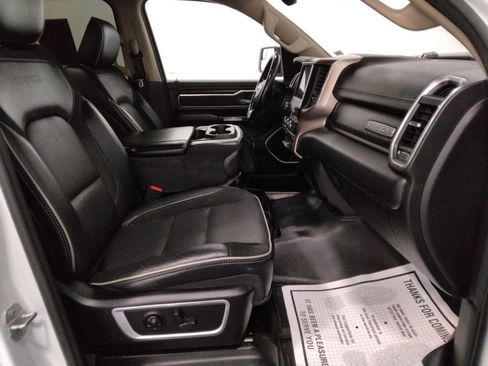 Used 2021 RAM 1500 Laramie w/ Off Road Group image 42