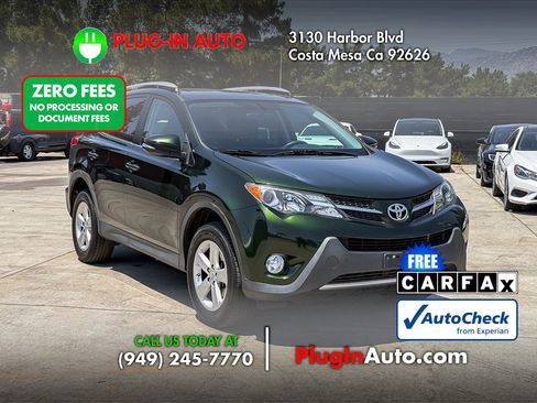 Used 2013 Toyota RAV4 XLE FWD image 3