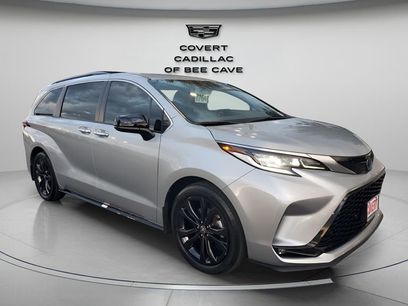 Used 2022 Toyota Sienna XSE