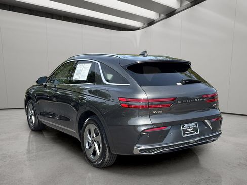 Certified 2026 Genesis GV70 2.5T AWD/4WD image 3