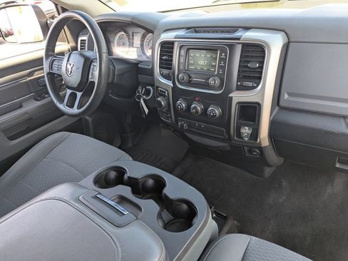 Used 2015 RAM 1500 Classic SLT AWD/4WD image 31