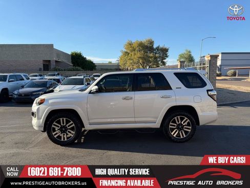 Used 2016 Toyota 4Runner Limited AWD/4WD image 4