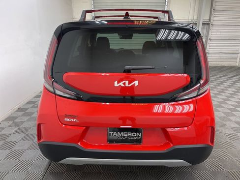 Used 2024 Kia Soul LX FWD image 10