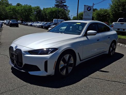 Used 2025 BMW i4 xDrive40i w/ Premium Package AWD/4WD image 3