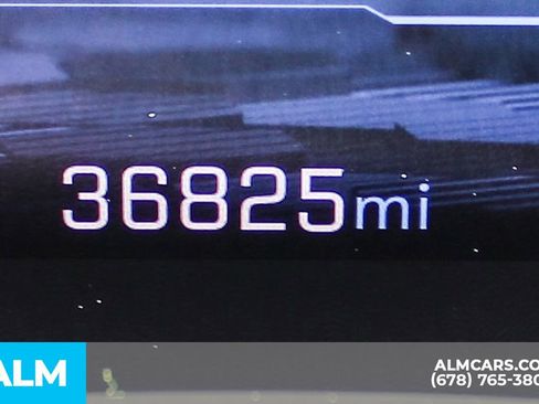 Used 2025 Chevrolet Suburban Z71 AWD/4WD image 41