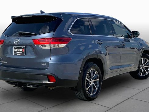 Used 2018 Toyota Highlander XLE FWD image 13