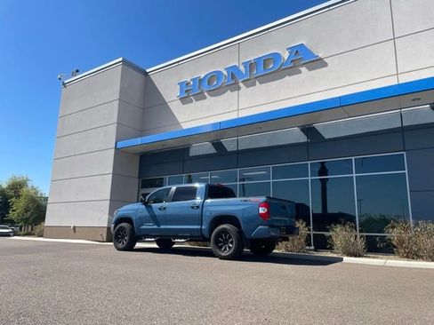 Used 2019 Toyota Tundra SR5 w/ TRD Off Road Package image 19