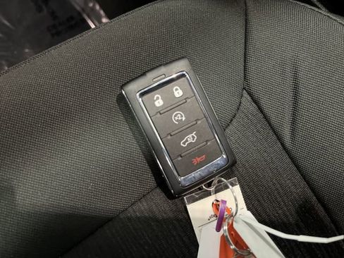 Used 2024 Jeep Grand Cherokee Laredo X w/ Luxury Tech Group I image 27