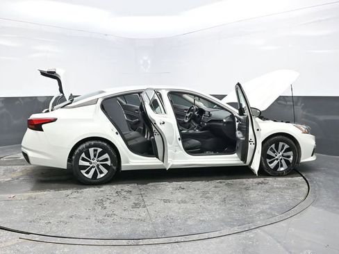 Used 2021 Nissan Altima 2.5 S image 42