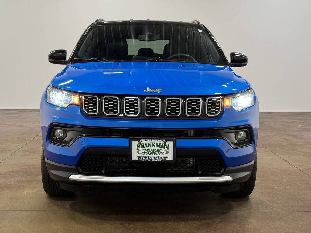 Used 2024 Jeep Compass Limited AWD/4WD image 29
