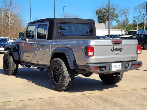 Used 2020 Jeep Gladiator Sport w/ Quick Order Package 24S image 6