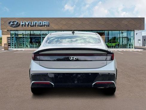 New 2026 Hyundai Sonata SEL image 6