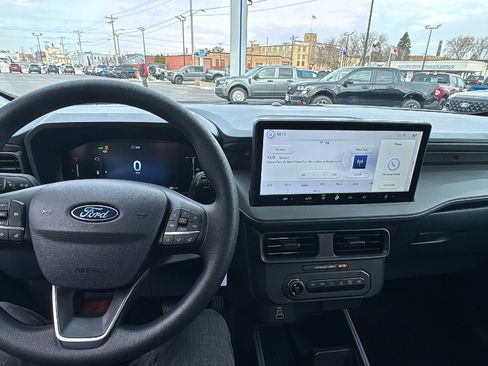 New 2026 Ford Maverick XL image 25