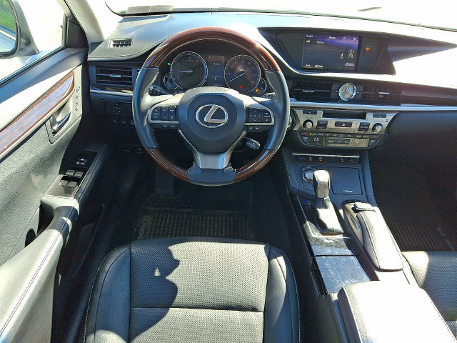 Used 2018 Lexus ES 350 w/ Navigation System Package FWD image 11
