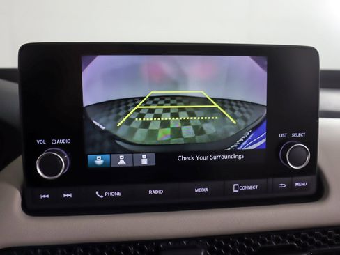 Used 2024 Honda HR-V LX image 40