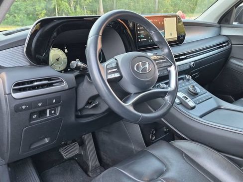 Used 2023 Hyundai Palisade Limited AWD/4WD image 11