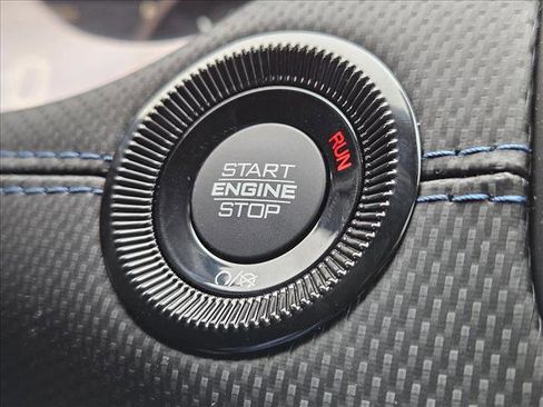 New 2026 Jeep Compass Latitude image 13