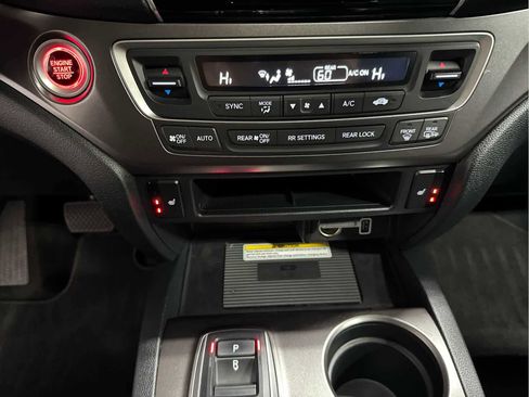 Used 2022 Honda Pilot Special Edition image 19