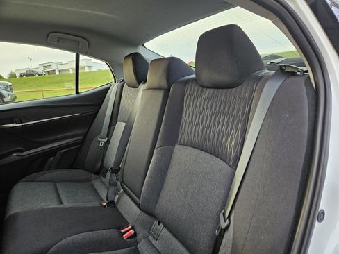 Used 2025 Toyota Camry LE image 30