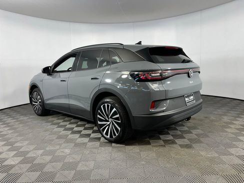 Used 2025 Volkswagen ID.4 Pro image 10